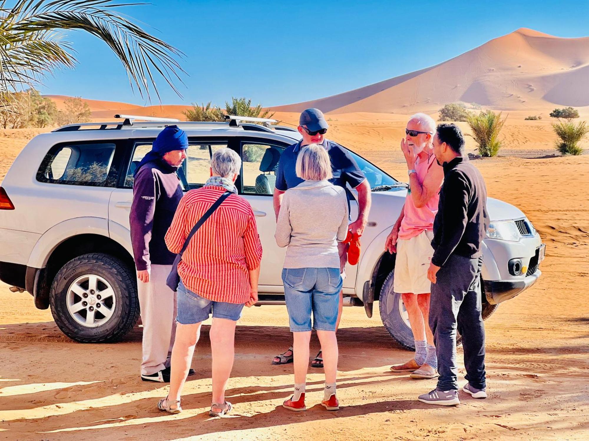 Hotel Camping Les Roses Des Dunes & Piscine Merzuga Kültér fotó