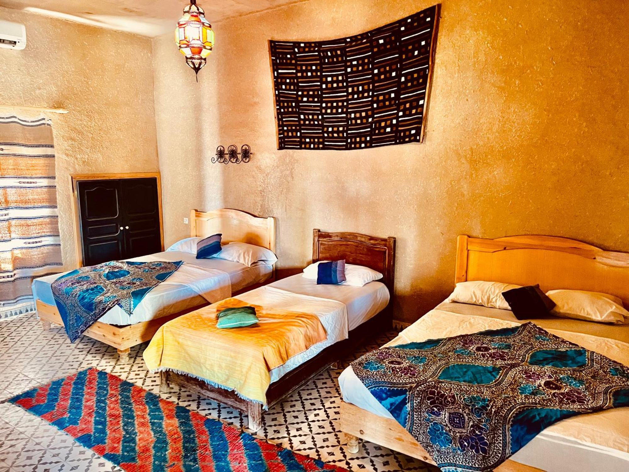 Hotel Camping Les Roses Des Dunes & Piscine Merzuga Kültér fotó
