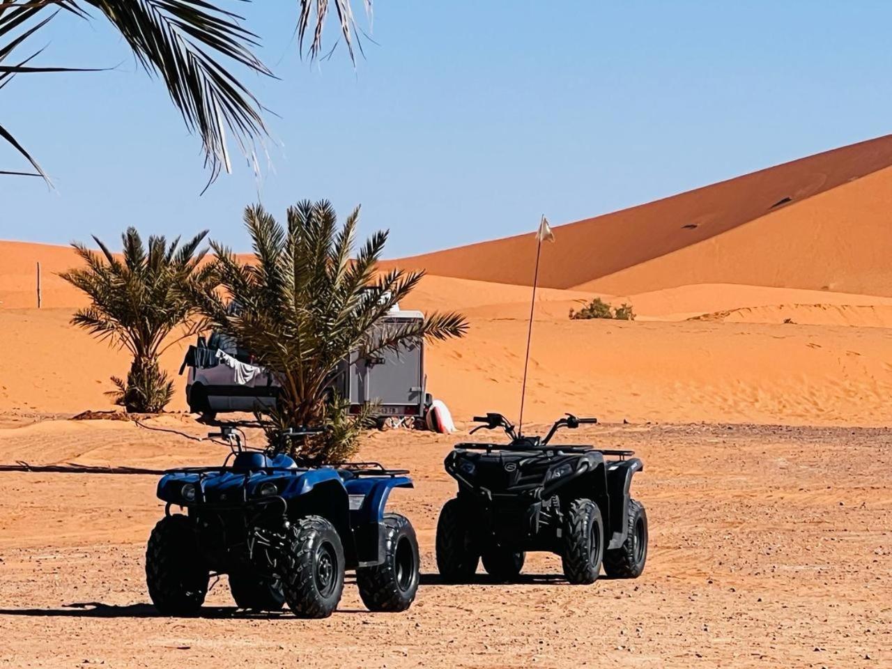 Hotel Camping Les Roses Des Dunes & Piscine Merzuga Kültér fotó